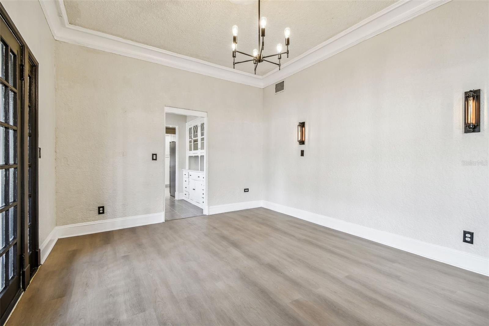 2102 W LA SALLE ST, TAMPA, FL, 33607