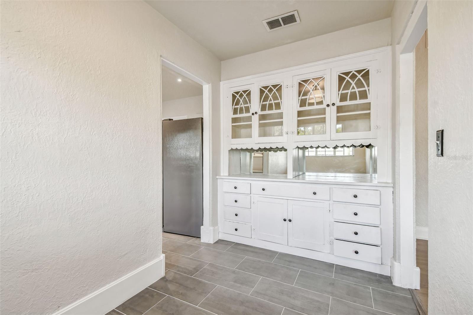 2102 W LA SALLE ST, TAMPA, FL, 33607