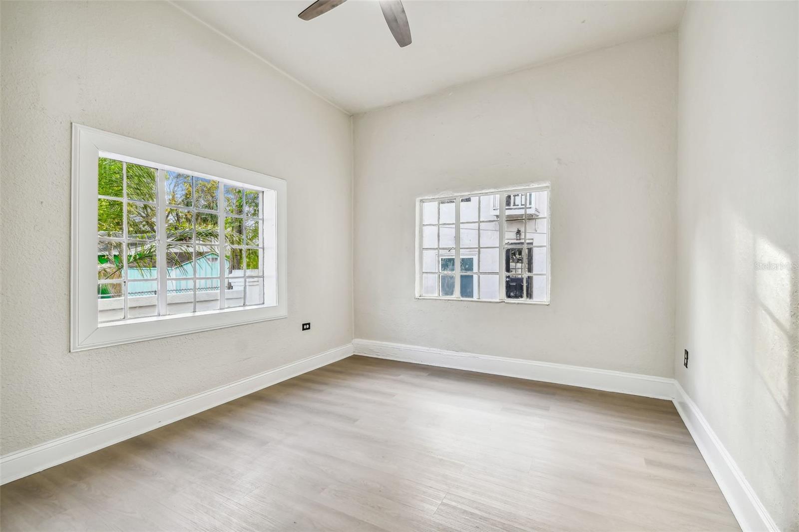 2102 W LA SALLE ST, TAMPA, FL, 33607