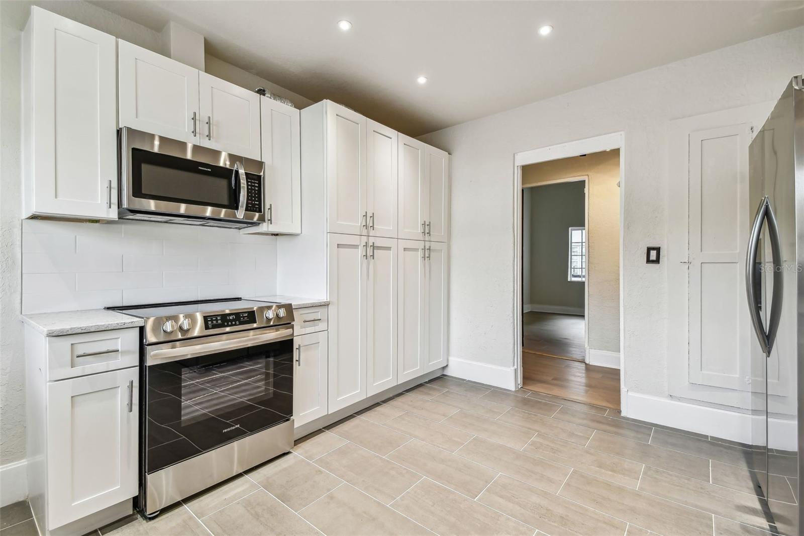 2102 W LA SALLE ST, TAMPA, FL, 33607