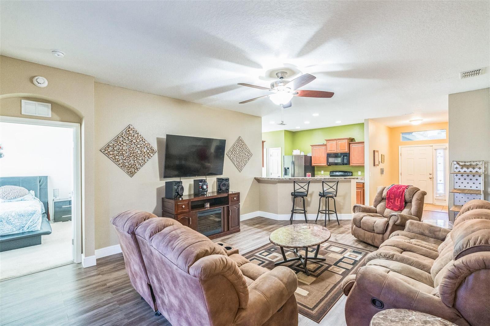 631 HIGHLAND MEADOWS ST, DAVENPORT, FL, 33837