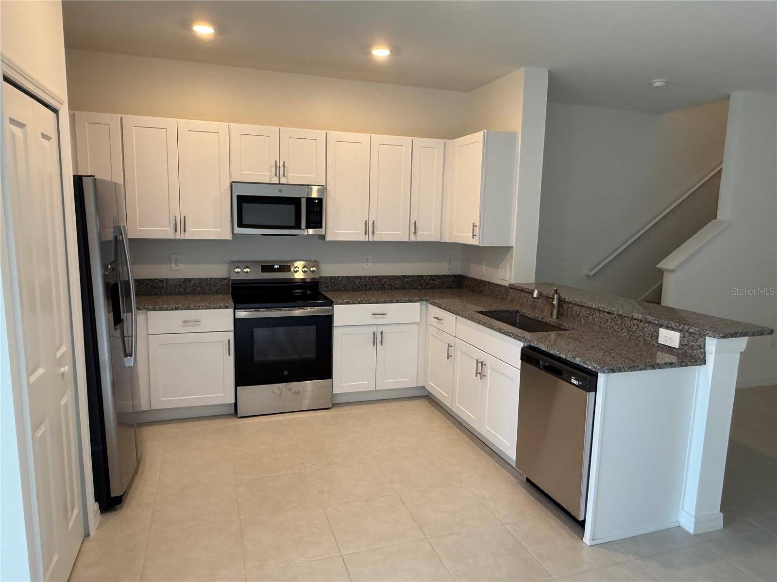 10110 HONEY HAMMOCK WAY, SAN ANTONIO, FL, 33576