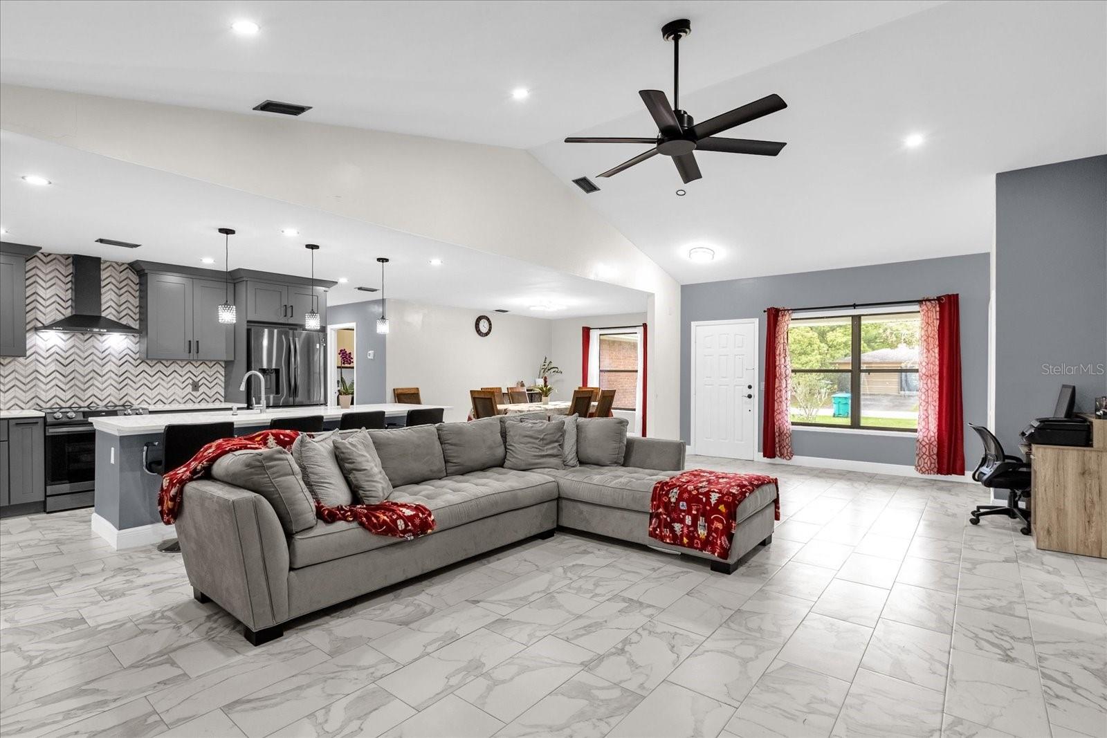 857 S ATMORE CIR, DELTONA, FL, 32725