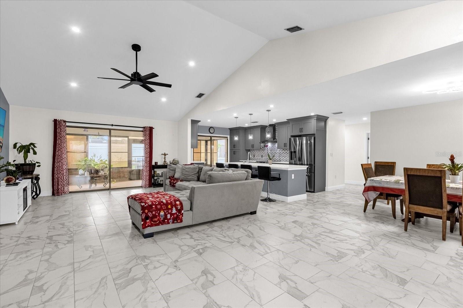 857 S ATMORE CIR, DELTONA, FL, 32725