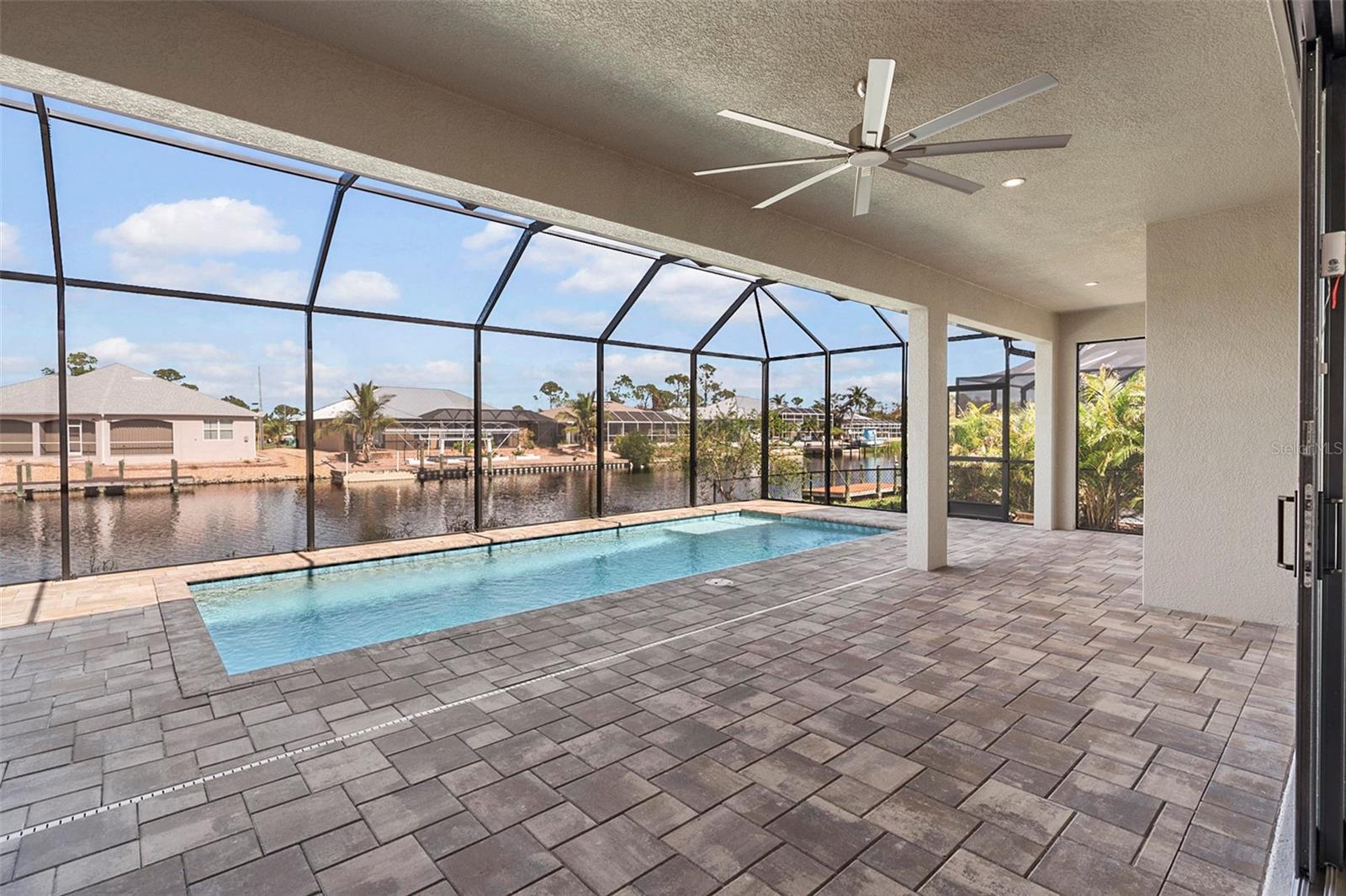 15136 HENNIPEN CIR, PORT CHARLOTTE, FL, 33981