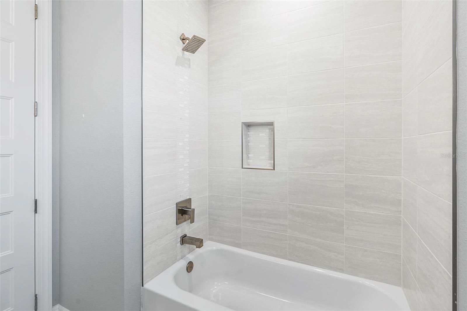 15136 HENNIPEN CIR, PORT CHARLOTTE, FL, 33981