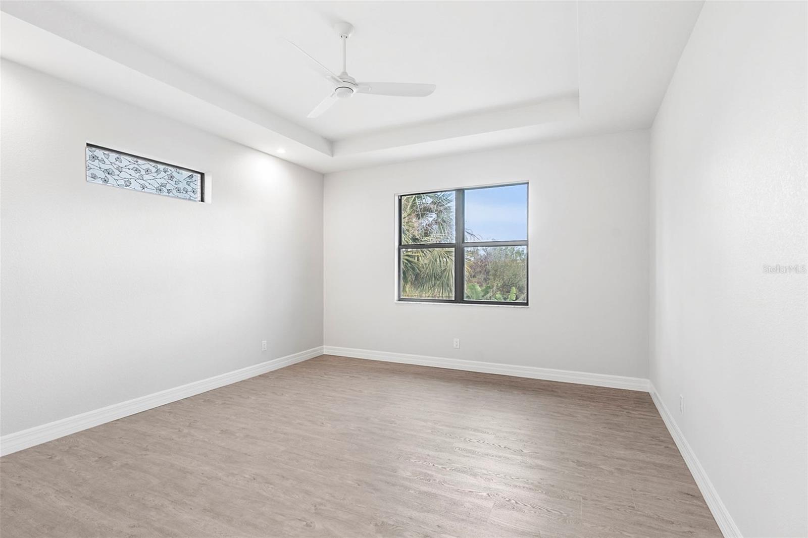 15136 HENNIPEN CIR, PORT CHARLOTTE, FL, 33981