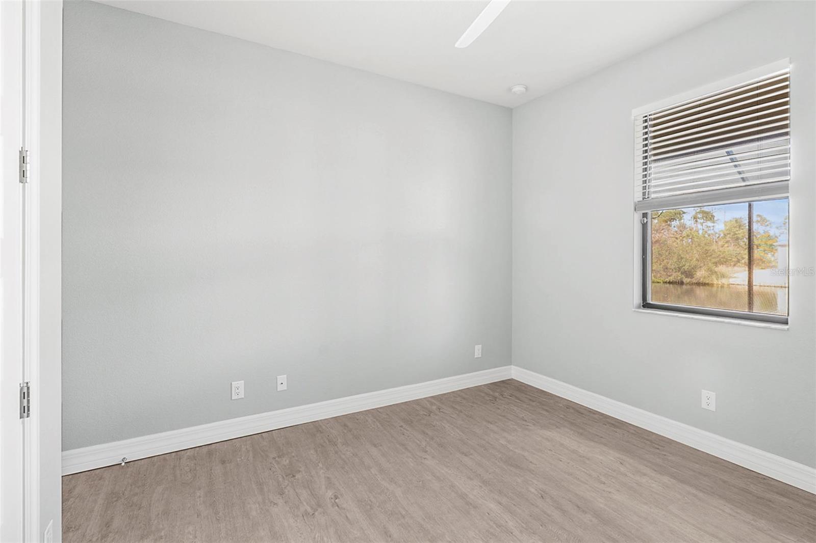 15136 HENNIPEN CIR, PORT CHARLOTTE, FL, 33981