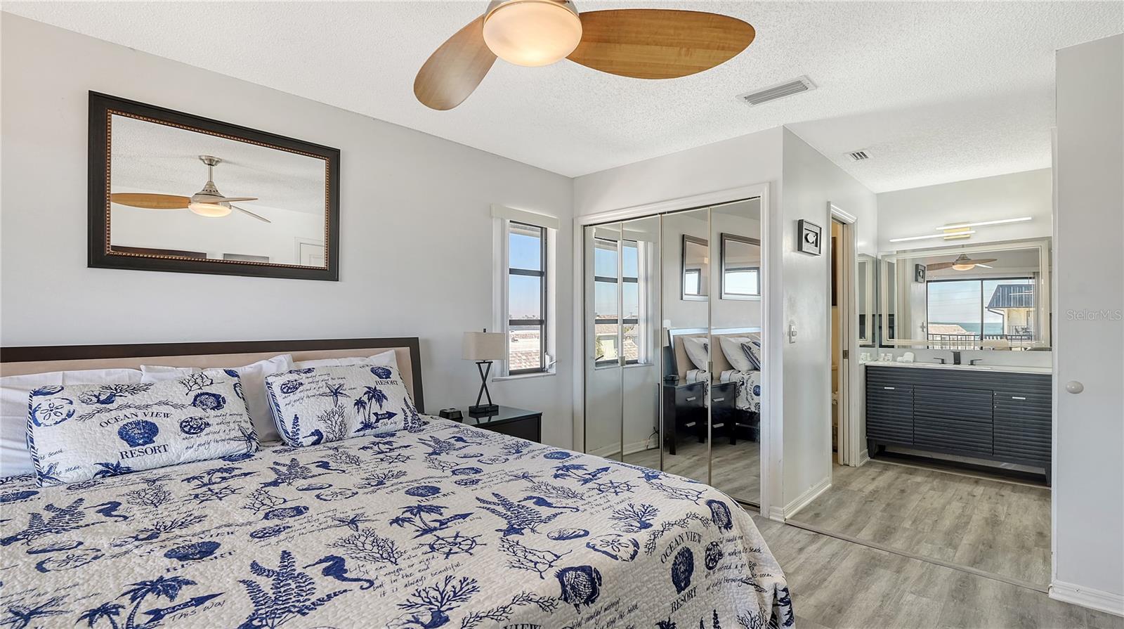 601 GULF DR N #209, BRADENTON BEACH, FL, 34217