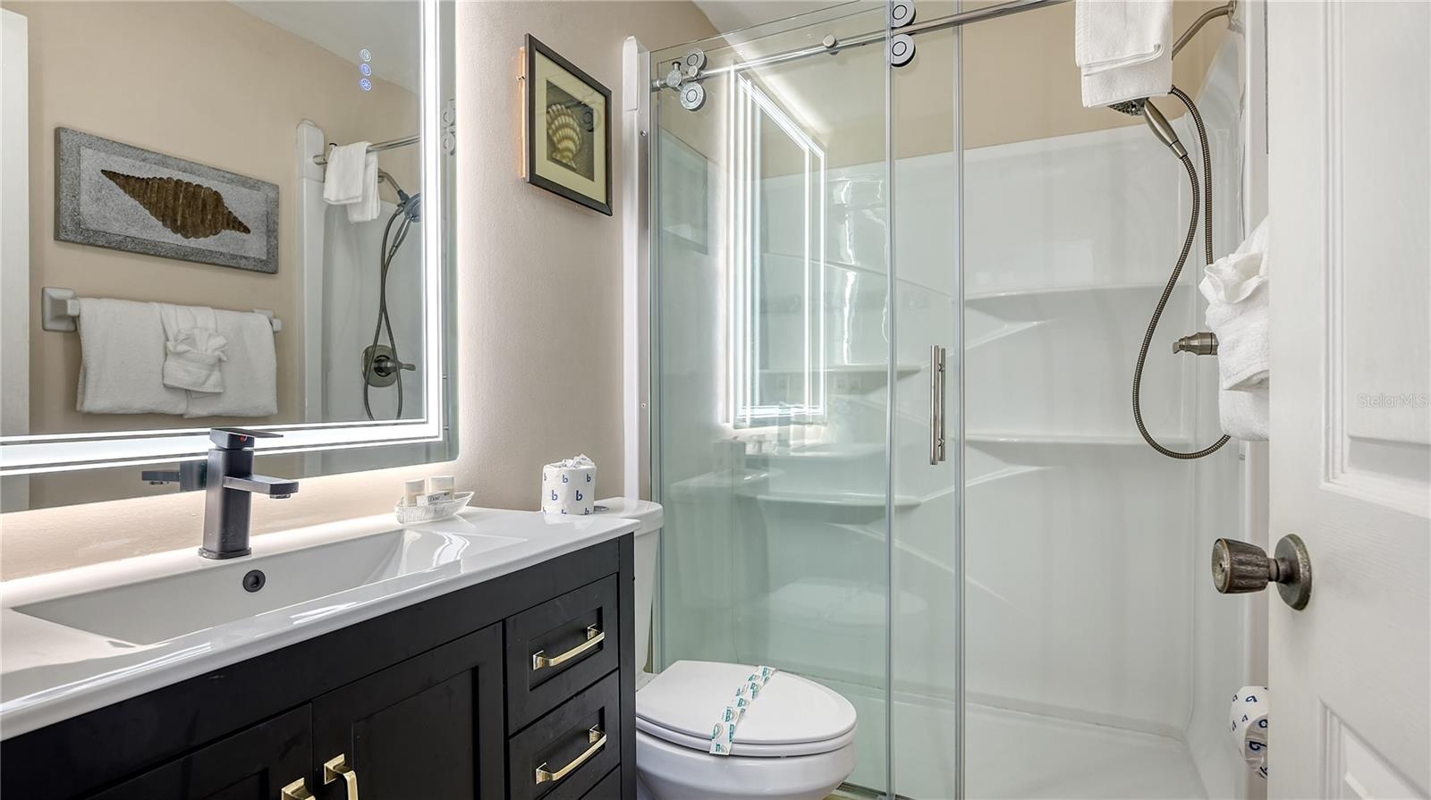 601 GULF DR N #209, BRADENTON BEACH, FL, 34217