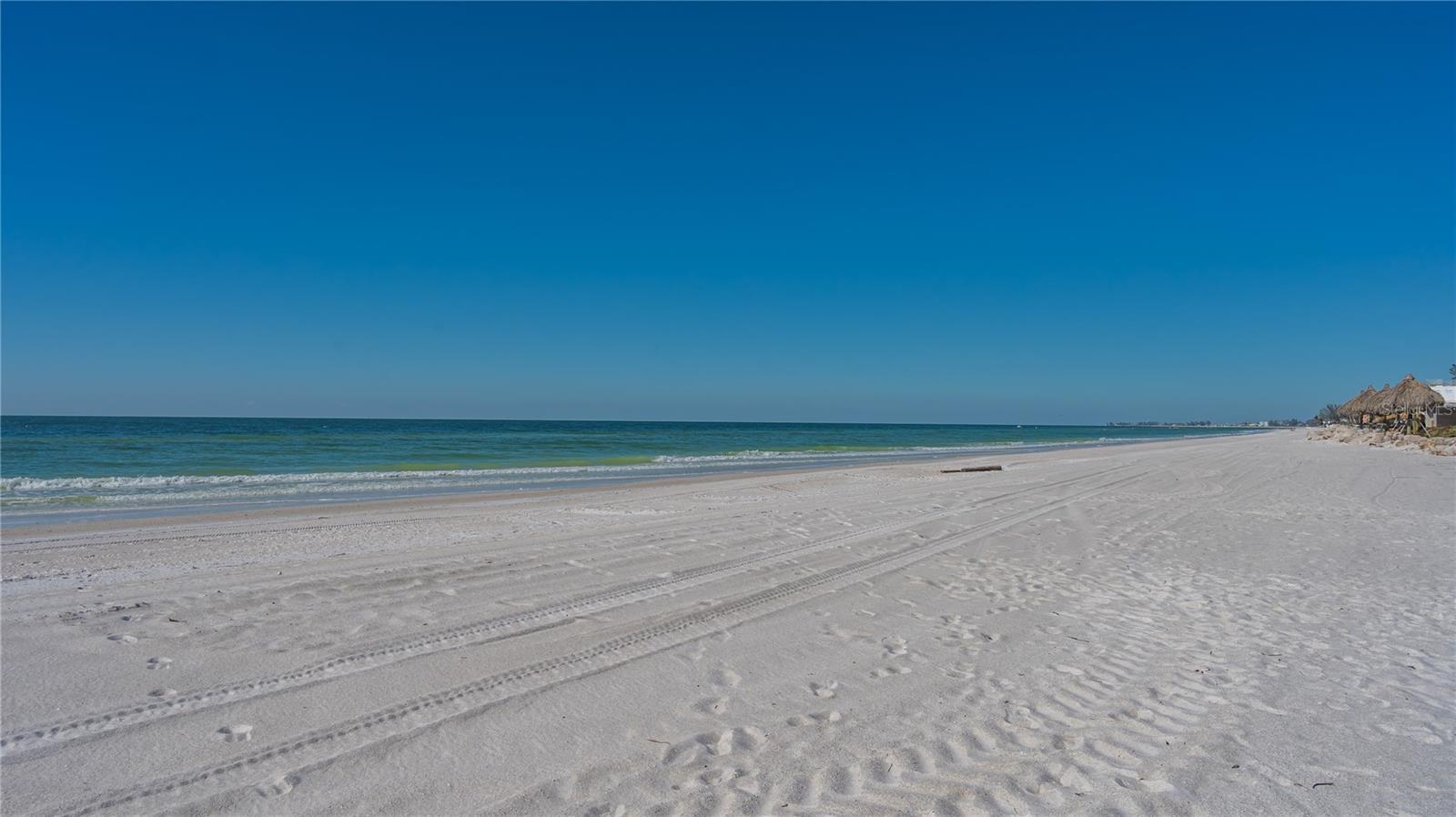 601 GULF DR N #209, BRADENTON BEACH, FL, 34217