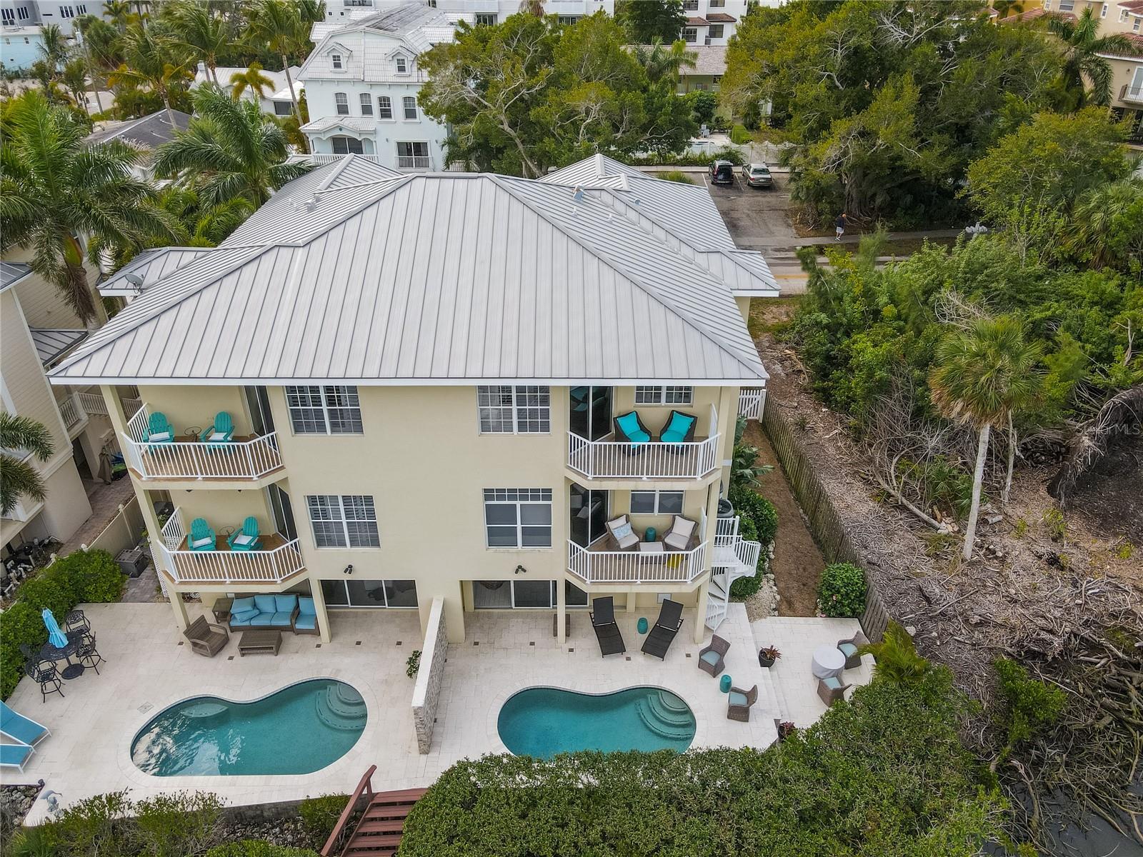 447 CANAL RD #447, SARASOTA, FL, 34242