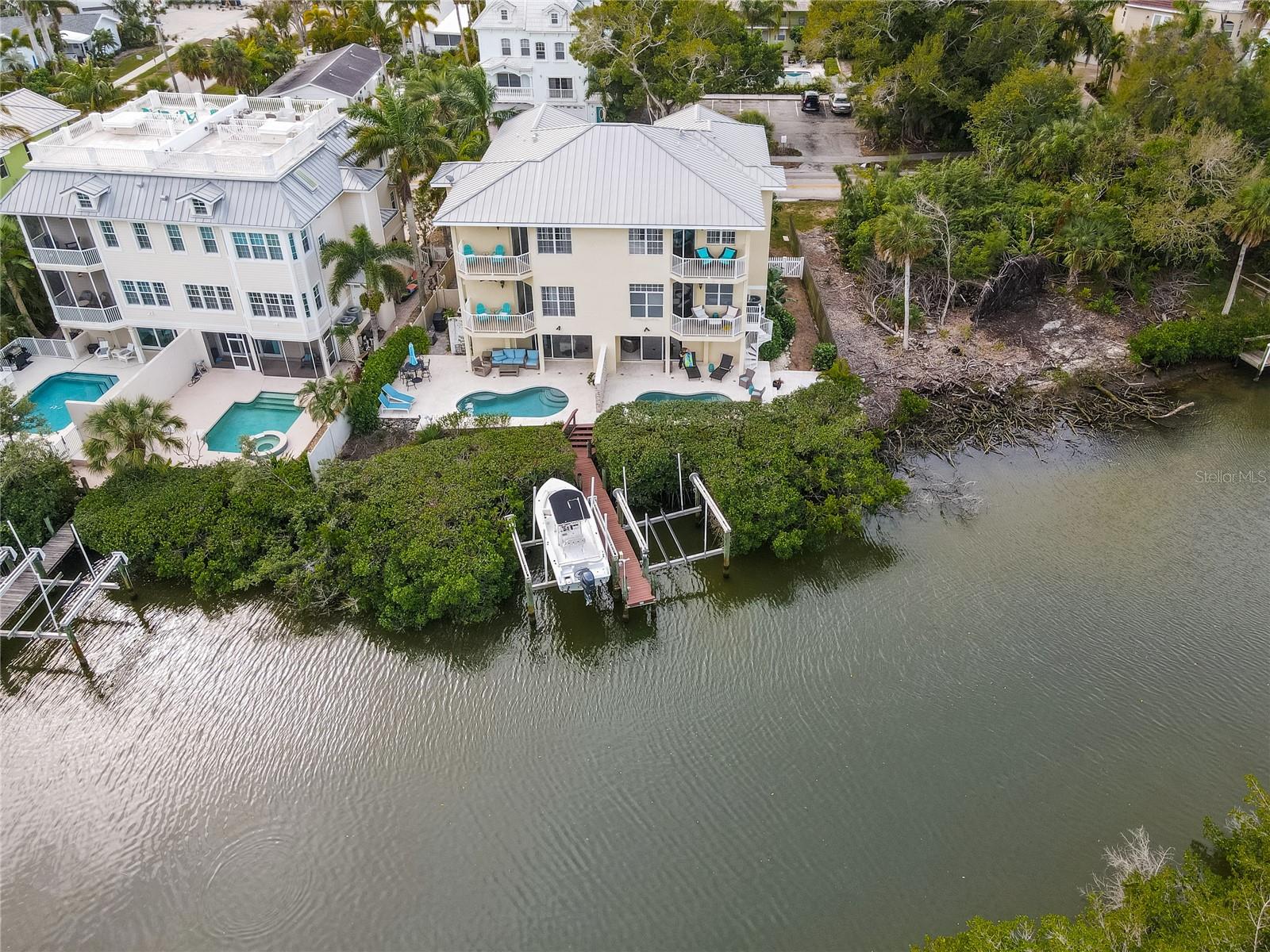 447 CANAL RD #447, SARASOTA, FL, 34242