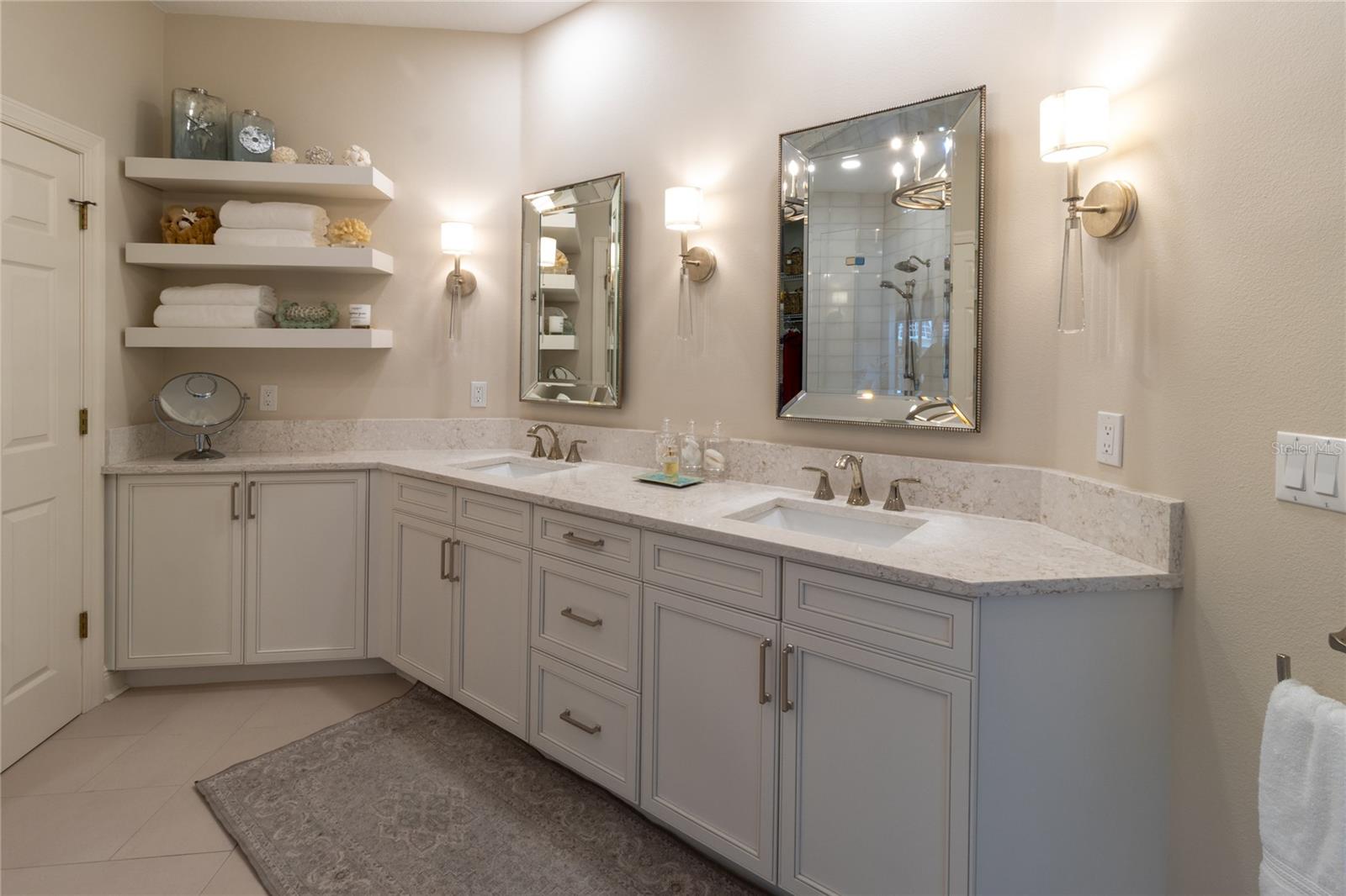 447 CANAL RD #447, SARASOTA, FL, 34242