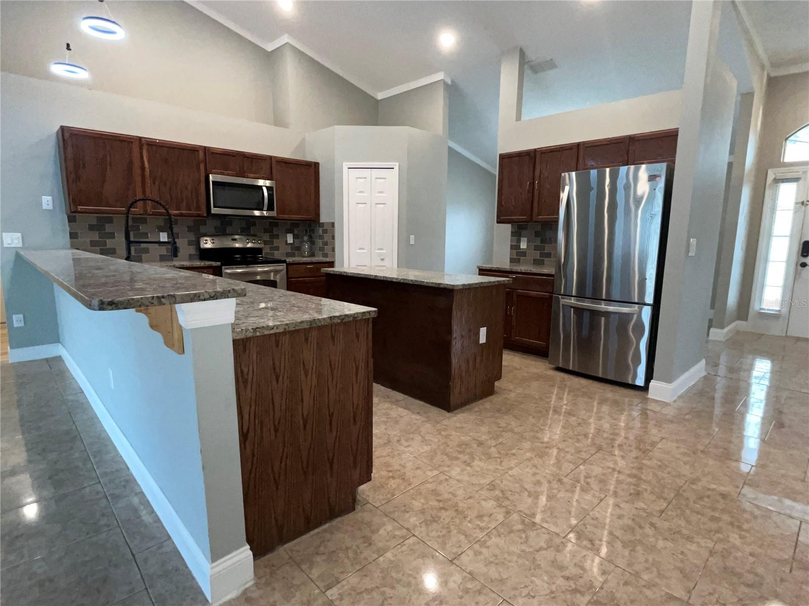 1021 CANNES DR, KISSIMMEE, FL, 34759