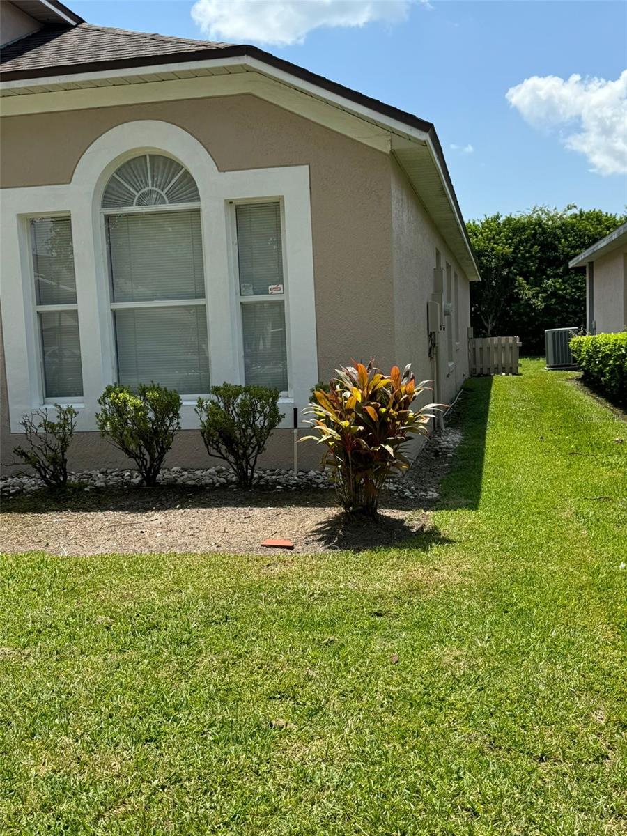 2406 RUNYON CIR, ORLANDO, FL, 32837