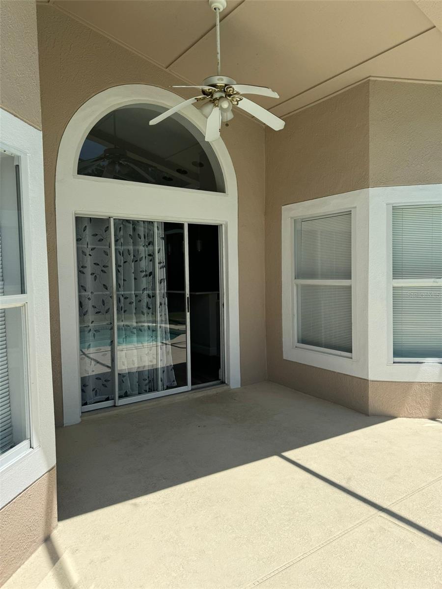 2406 RUNYON CIR, ORLANDO, FL, 32837