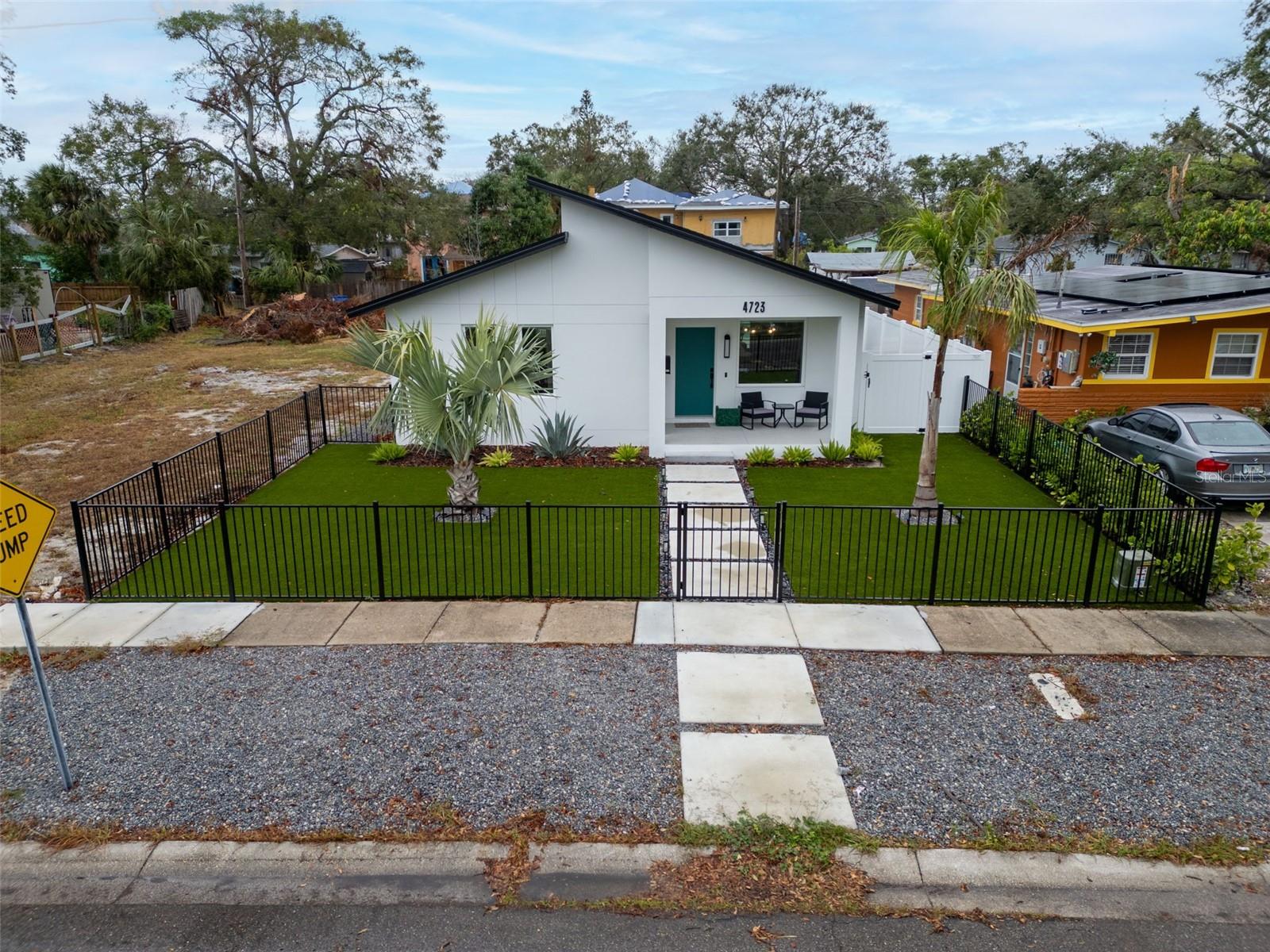 4723 10TH AVE S, ST PETERSBURG, FL, 33711