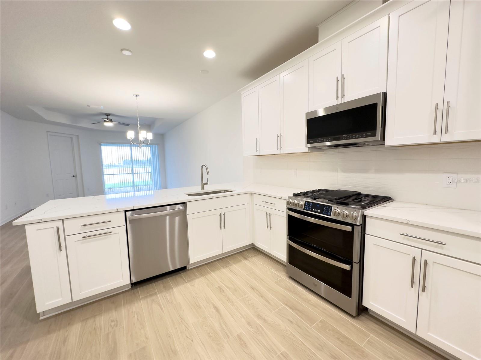 17929 CHERISHED LOOP, LAKEWOOD RANCH, FL, 34211