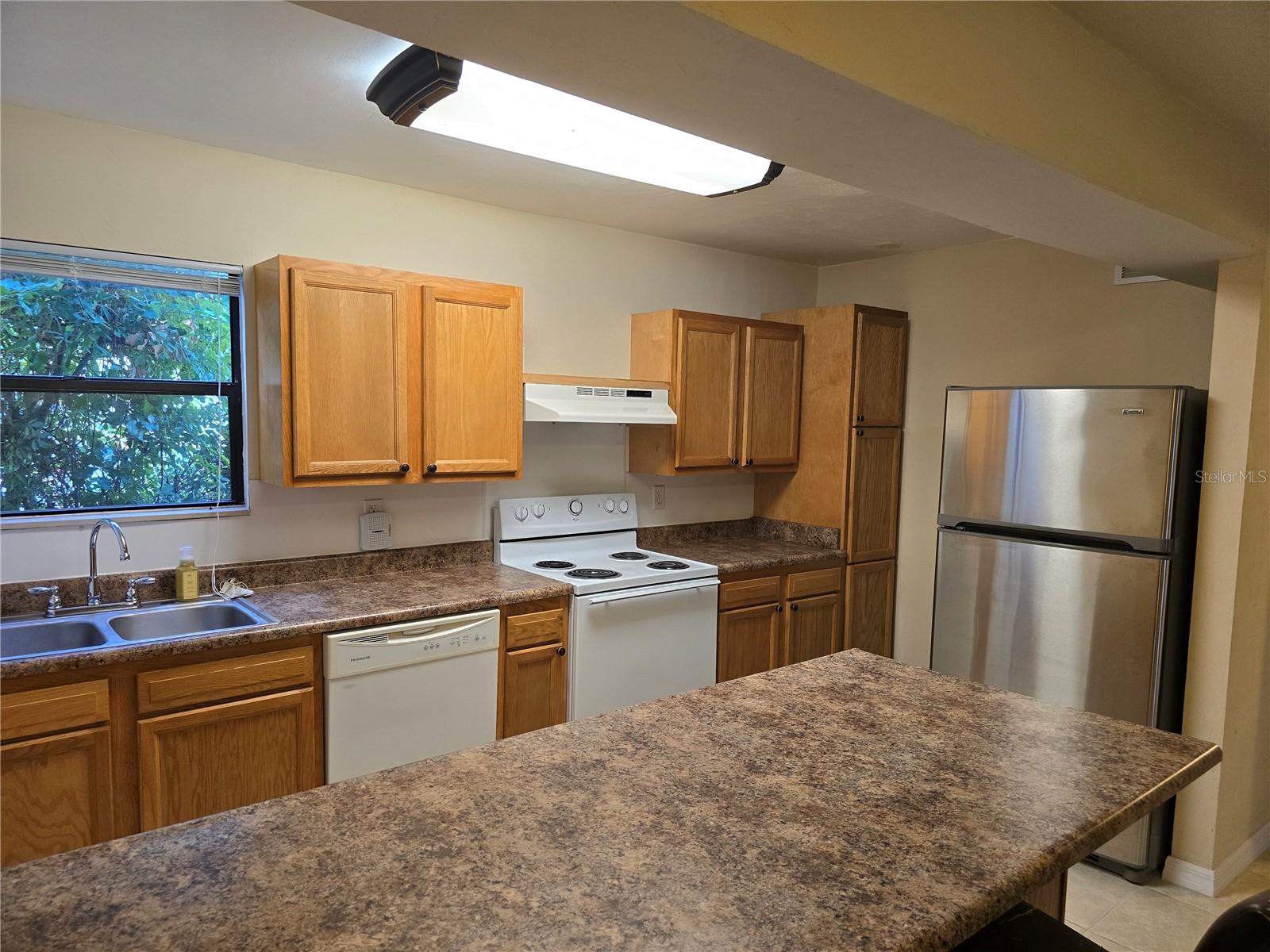 2811 SW ARCHER RD #X-207, GAINESVILLE, FL, 32608