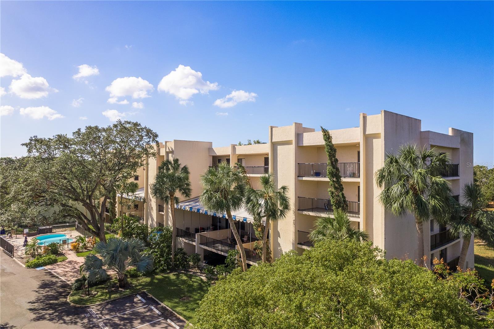 206 TARPON PT, TARPON SPRINGS, FL, 34689