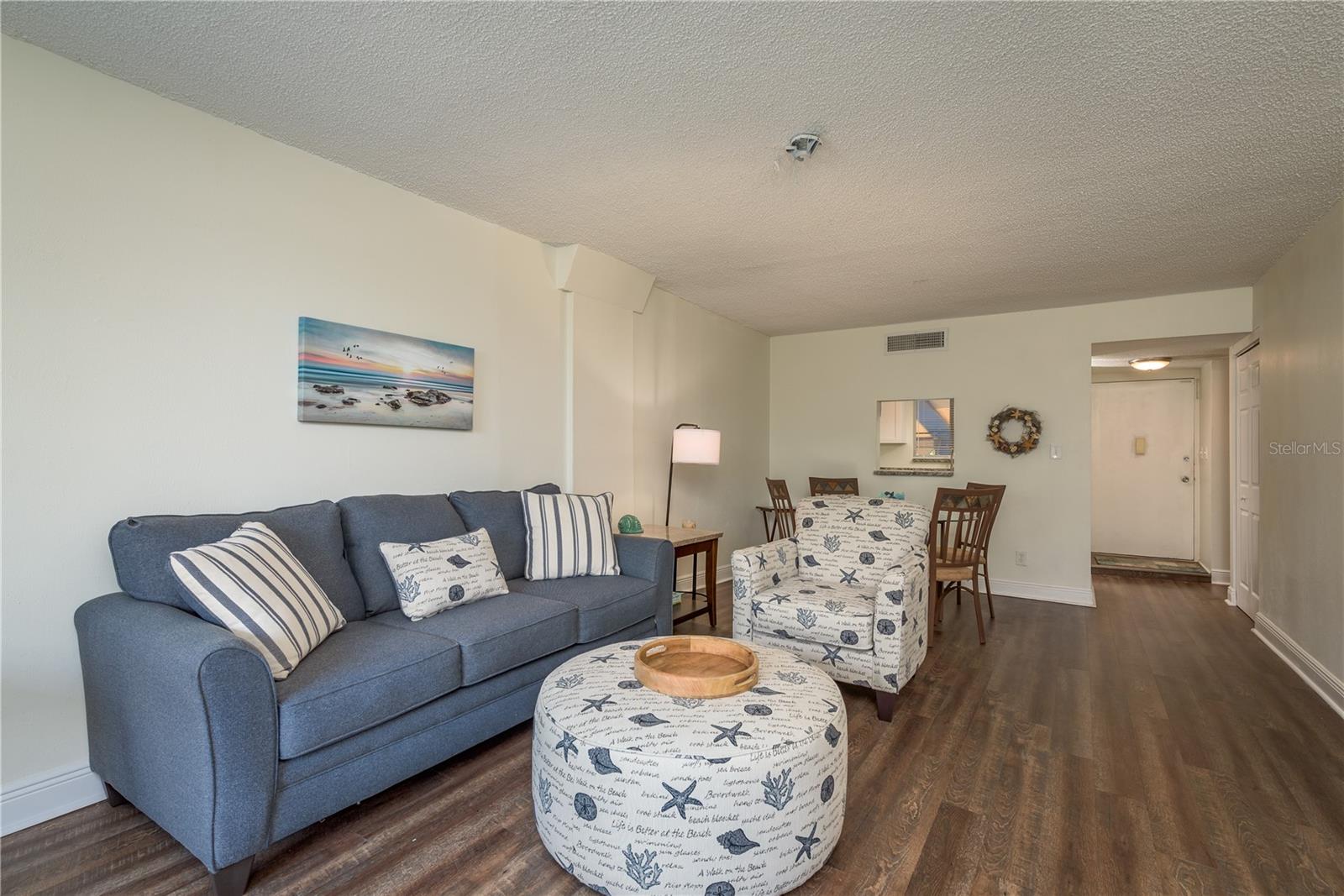 206 TARPON PT, TARPON SPRINGS, FL, 34689