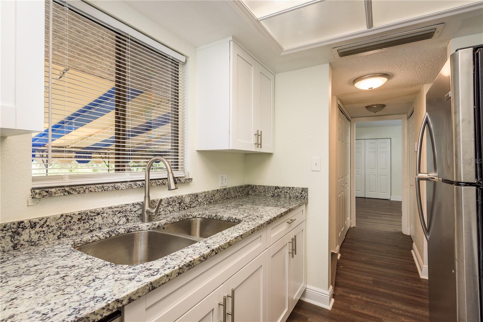 206 TARPON PT, TARPON SPRINGS, FL, 34689