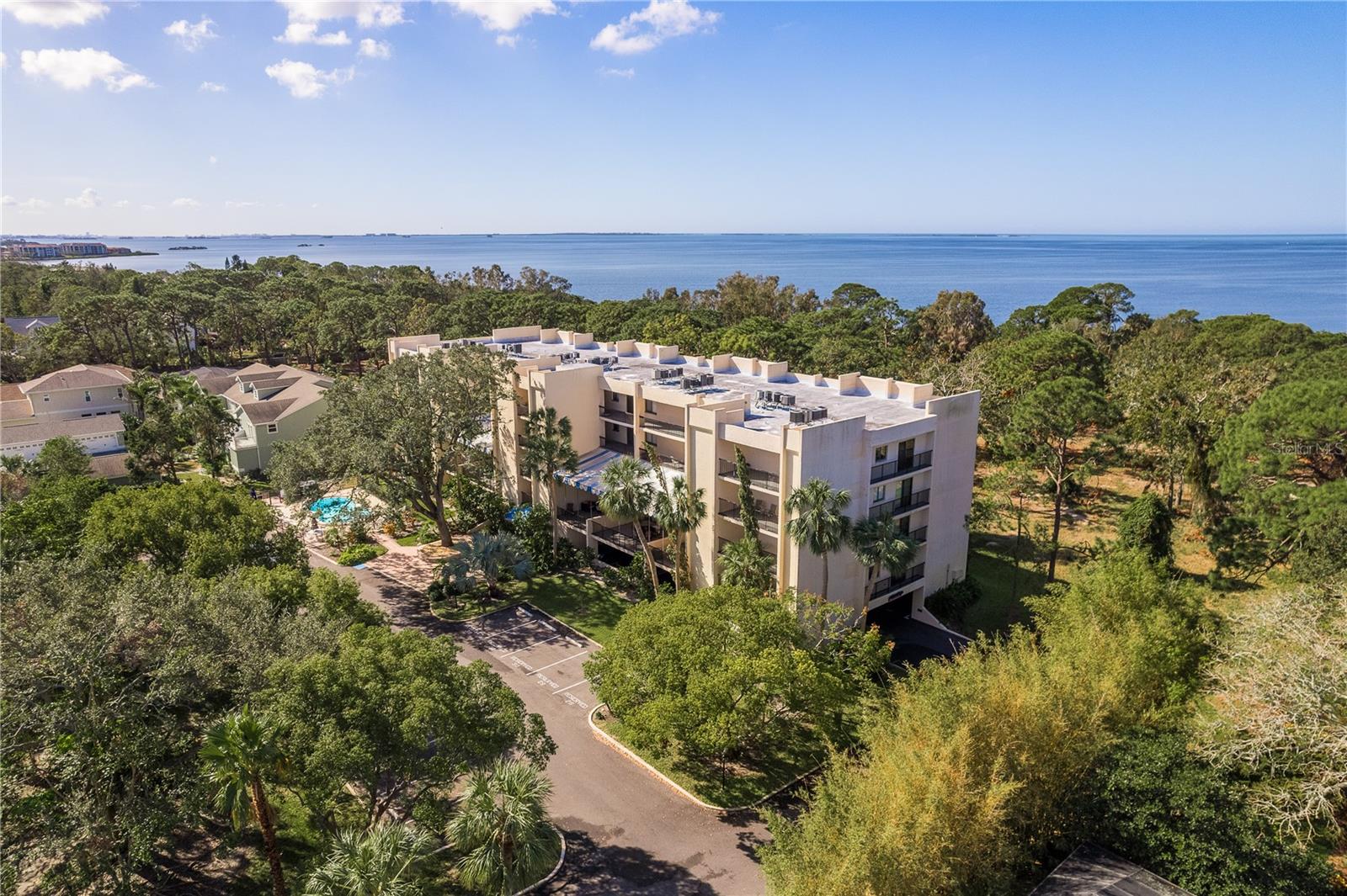 206 TARPON PT, TARPON SPRINGS, FL, 34689
