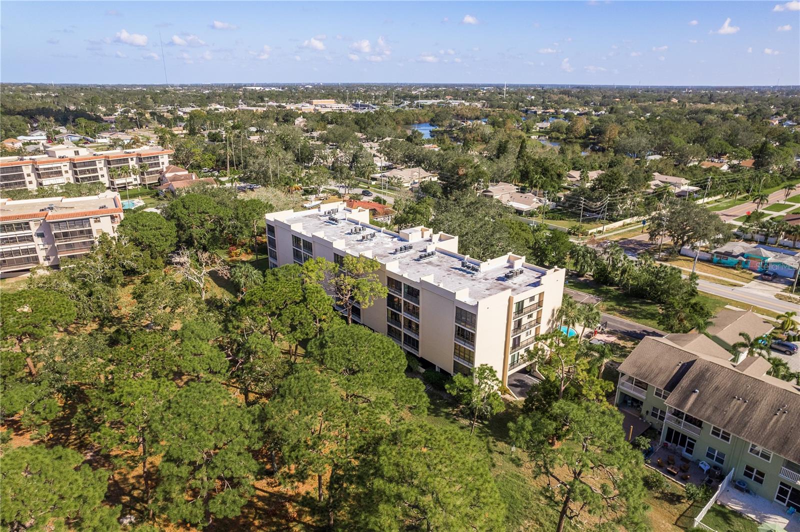 206 TARPON PT, TARPON SPRINGS, FL, 34689