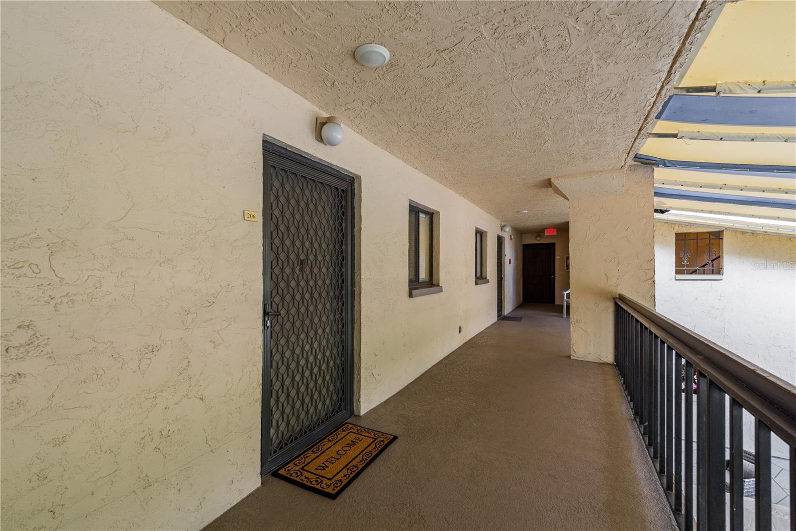 206 TARPON PT, TARPON SPRINGS, FL, 34689