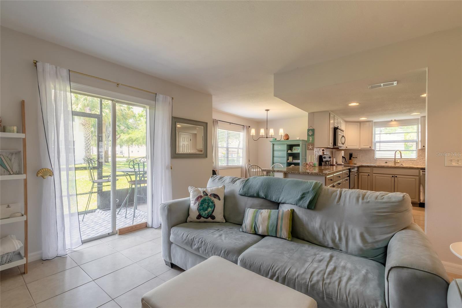415 BANANA CAY DR #F, SOUTH DAYTONA, FL, 32119