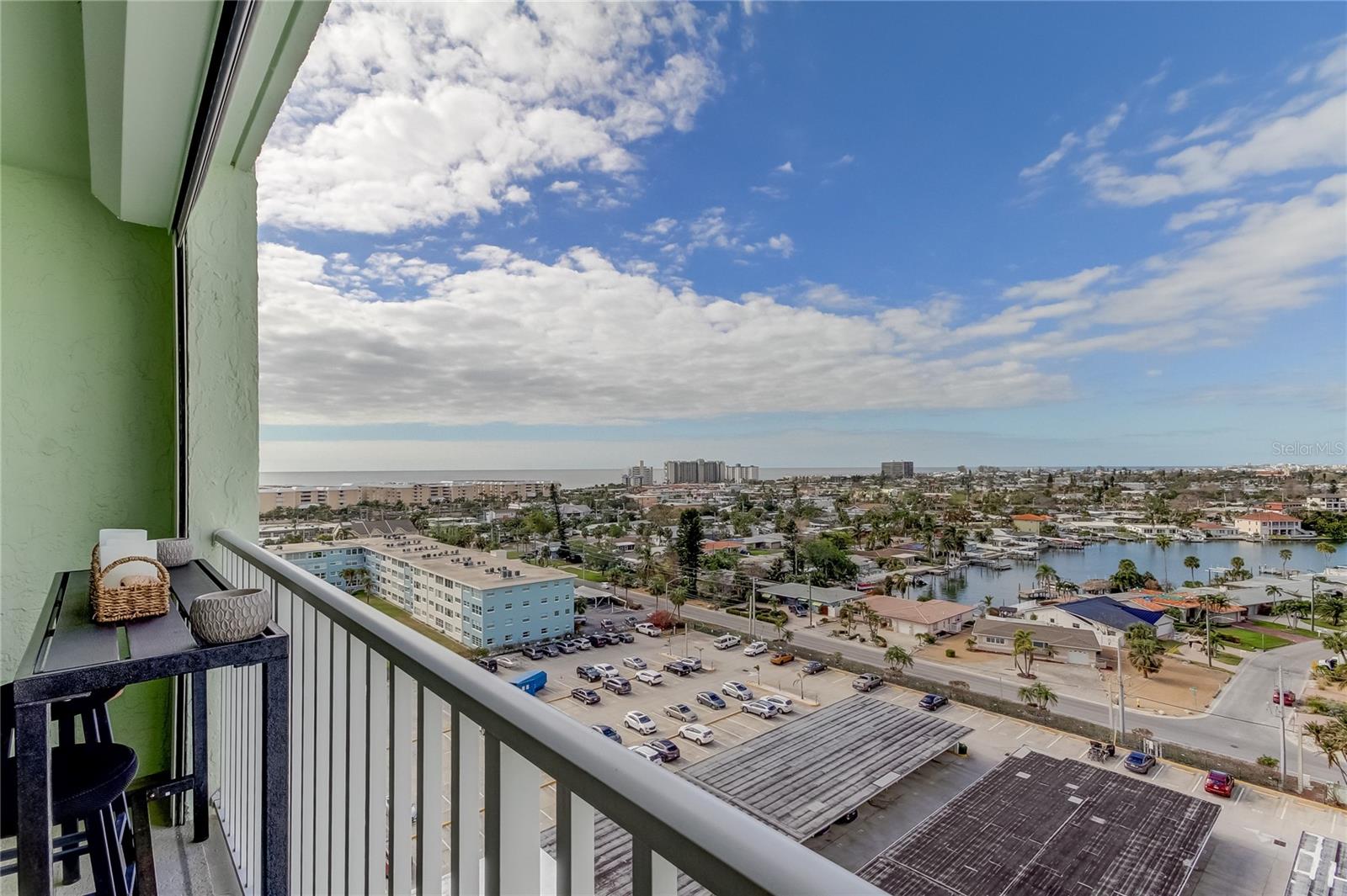 400 64 AVE #1207, ST PETE BEACH, FL, 33706