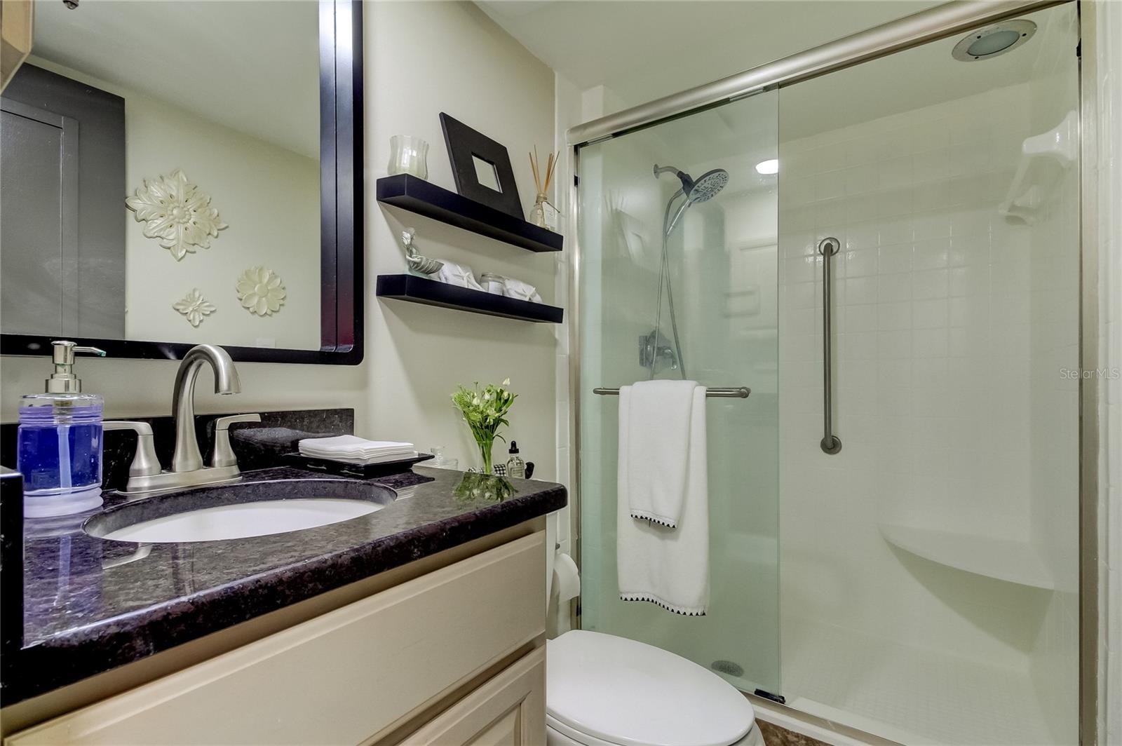 400 64 AVE #1207, ST PETE BEACH, FL, 33706