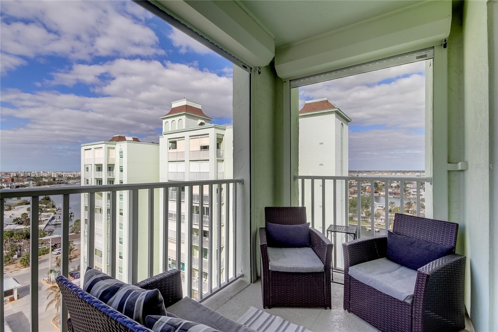 400 64 AVE #1207, ST PETE BEACH, FL, 33706