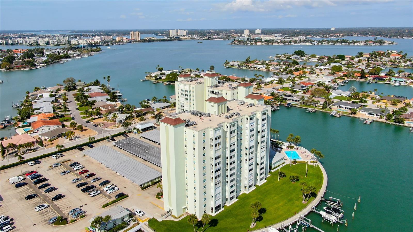 400 64 AVE #1207, ST PETE BEACH, FL, 33706