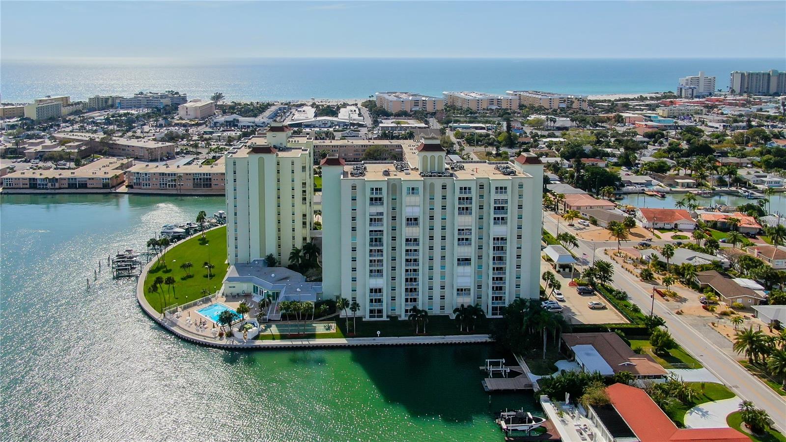 400 64 AVE #1207, ST PETE BEACH, FL, 33706