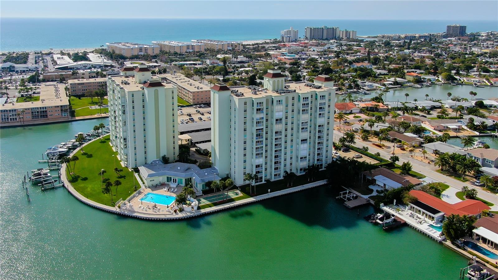 400 64 AVE #1207, ST PETE BEACH, FL, 33706