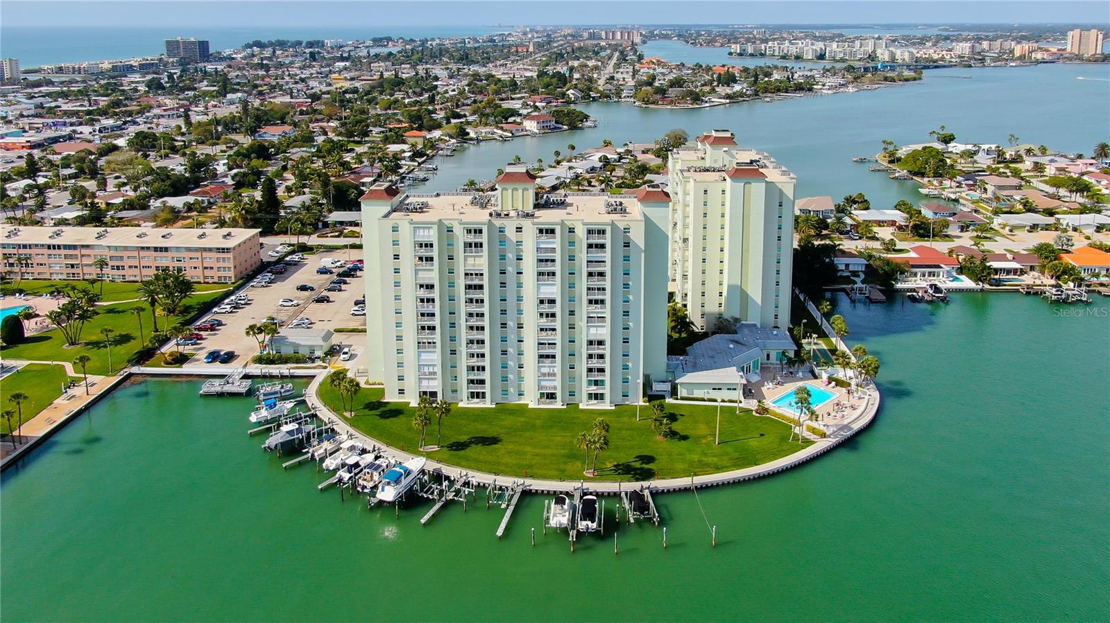 400 64 AVE #1207, ST PETE BEACH, FL, 33706