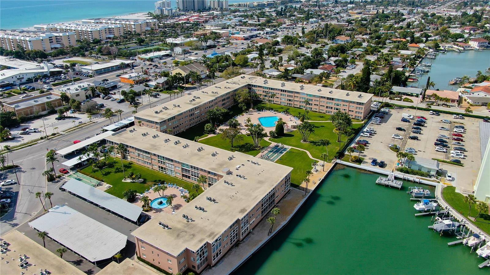 400 64 AVE #1207, ST PETE BEACH, FL, 33706