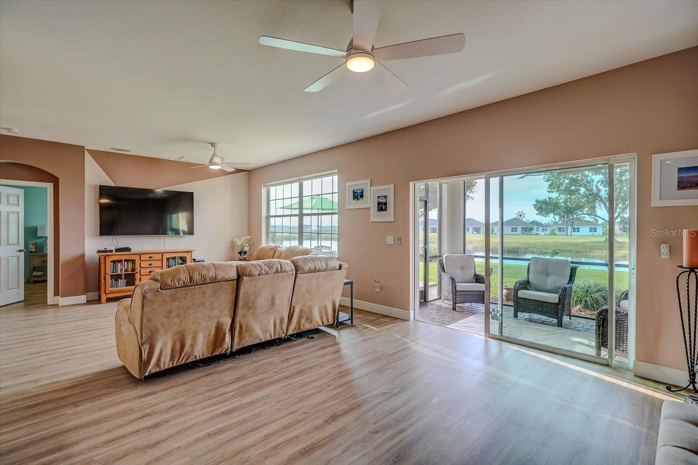 3264 MAGNOLIA LANDING LN, NORTH FORT MYERS, FL, 33917