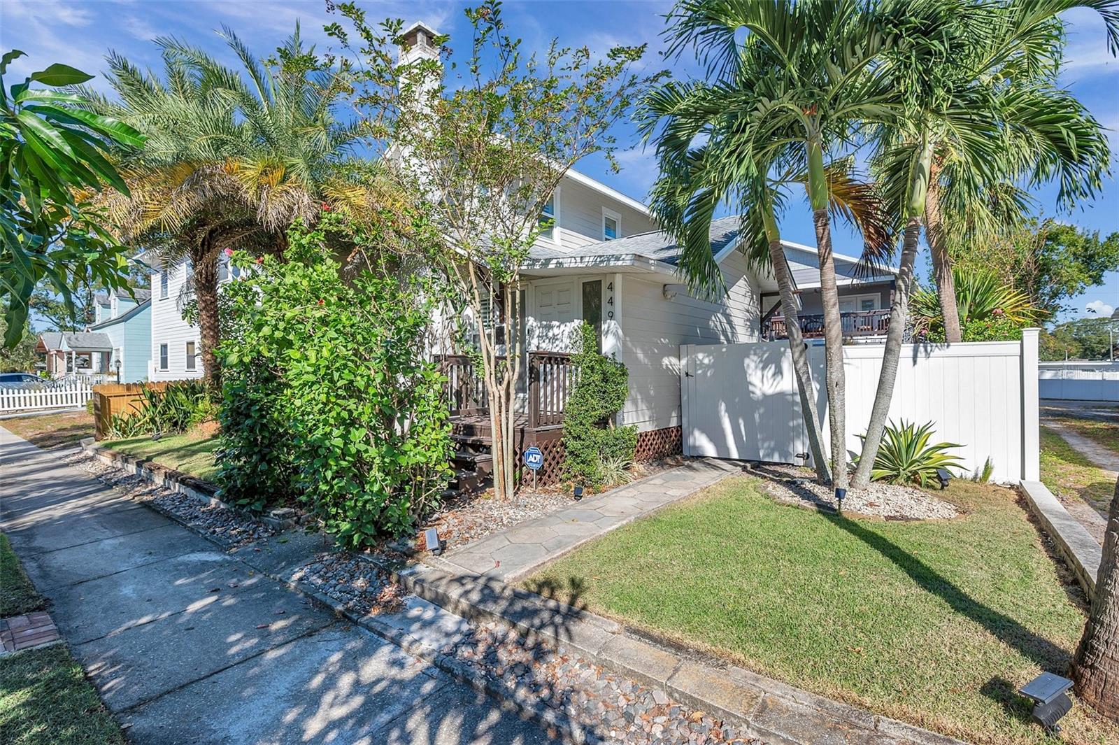 449 11TH AVE N, ST PETERSBURG, FL, 33701