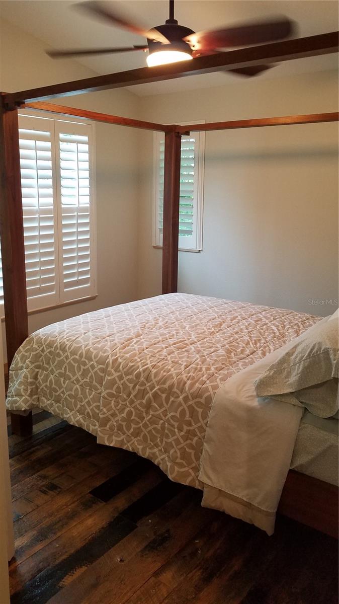 449 11TH AVE N, ST PETERSBURG, FL, 33701