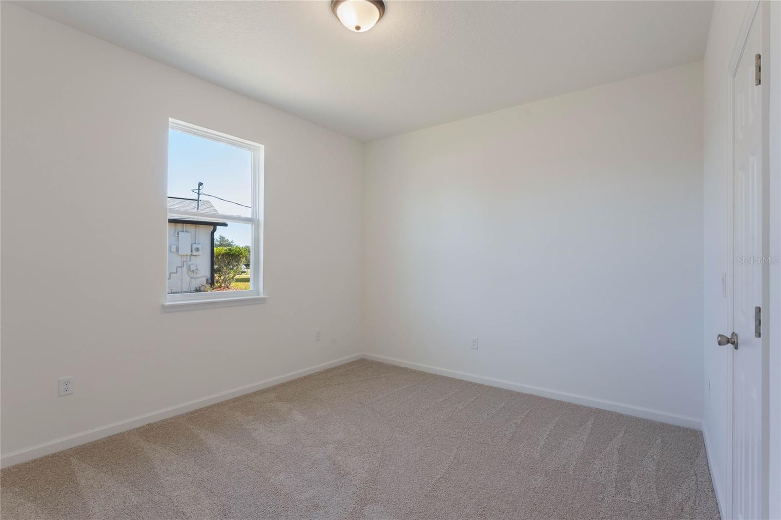 3180 RIVERHEAD DR, DELTONA, FL, 32738
