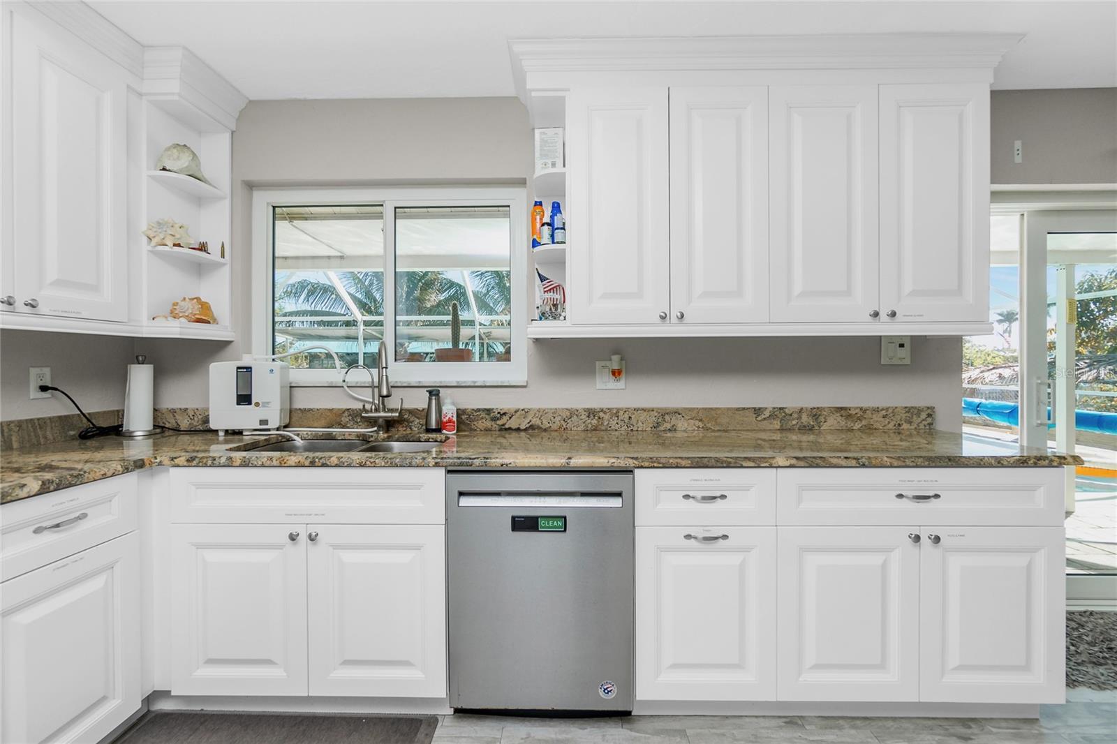 161 CARLISLE AVE NW, PORT CHARLOTTE, FL, 33952