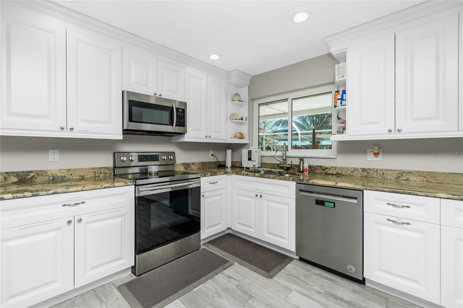 161 CARLISLE AVE NW, PORT CHARLOTTE, FL, 33952