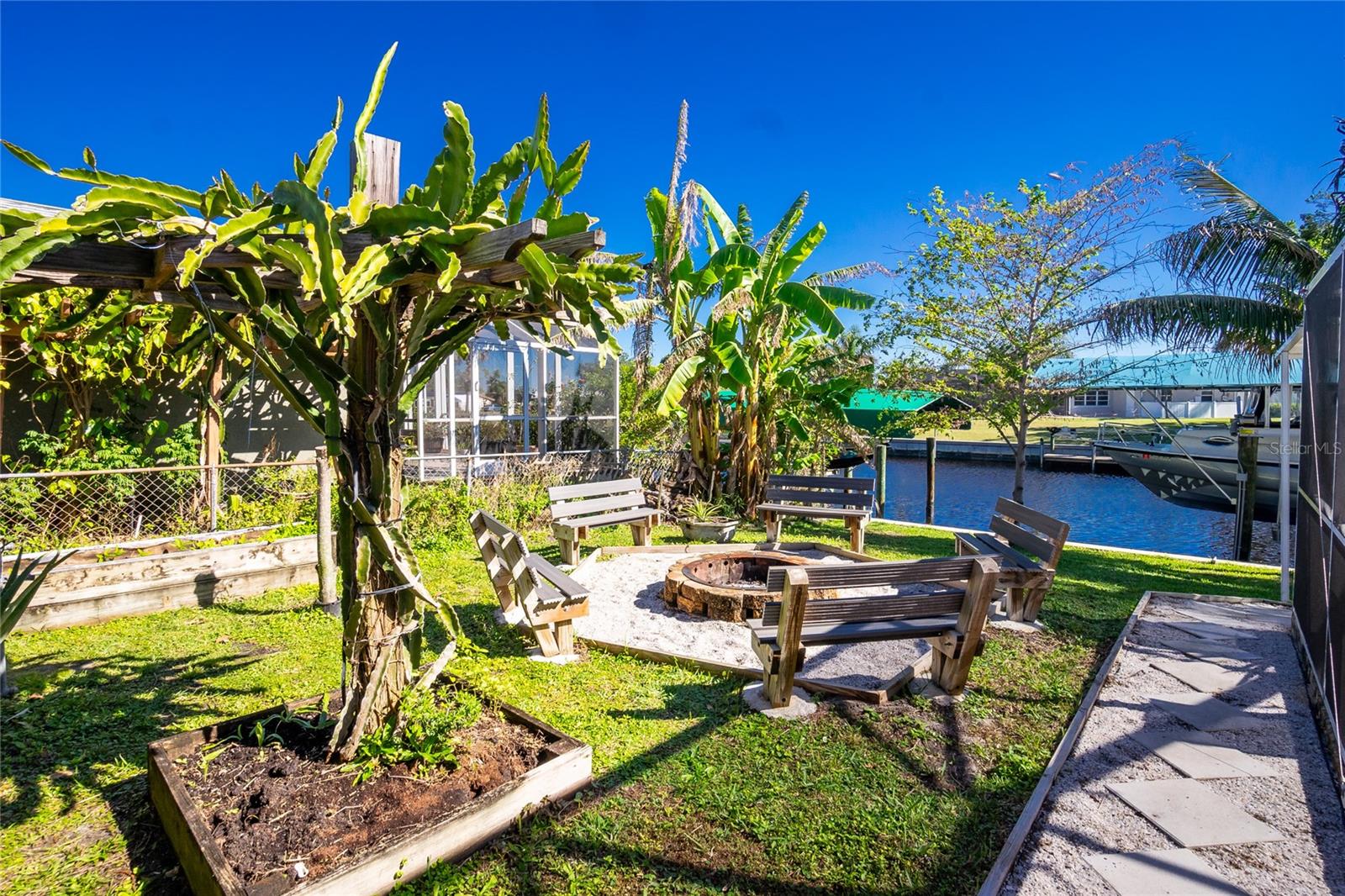 161 CARLISLE AVE NW, PORT CHARLOTTE, FL, 33952