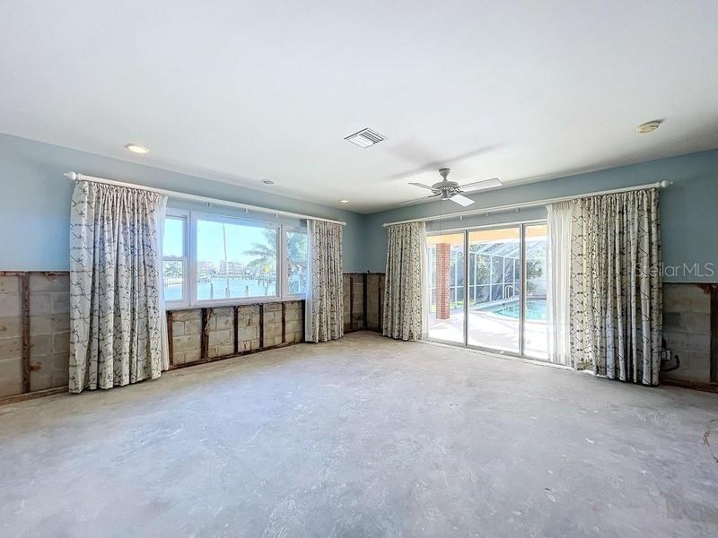 5962 LEELAND ST S, ST PETERSBURG, FL, 33715
