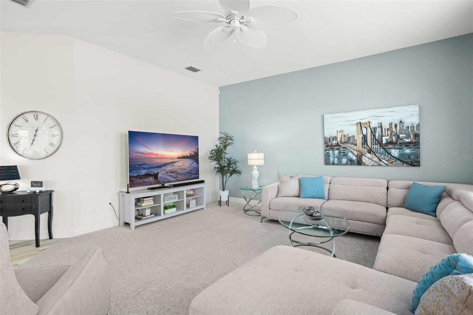 6702 HUNTINGTON HILLS BLVD, LAKELAND, FL, 33810