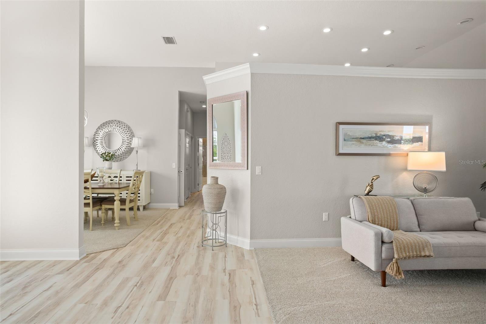 6702 HUNTINGTON HILLS BLVD, LAKELAND, FL, 33810