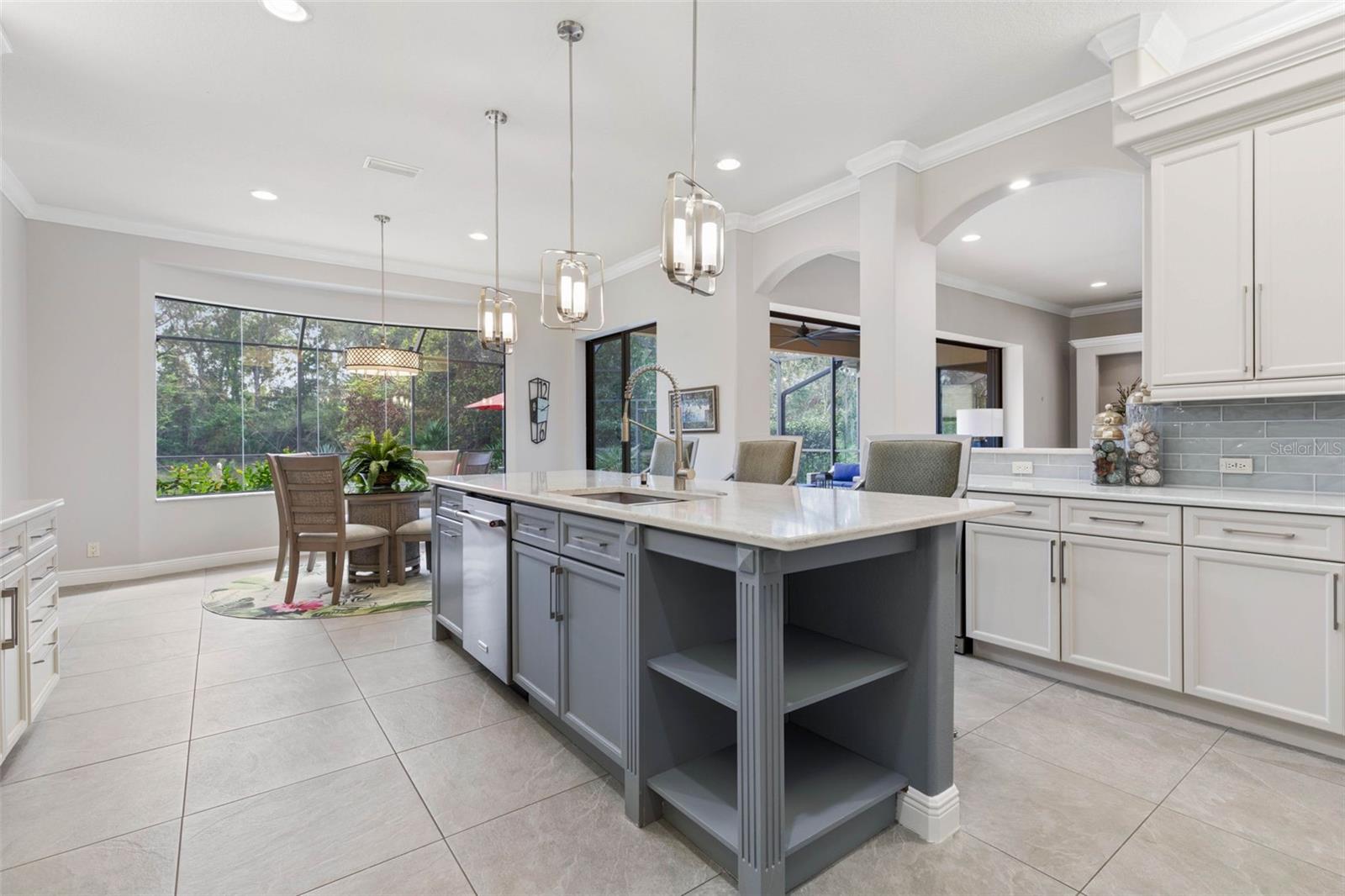 30 CREEKSIDE DR, PALM COAST, FL, 32137